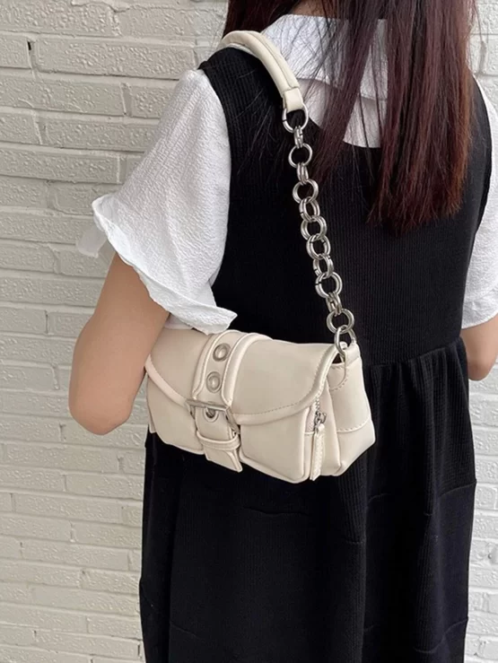 Eyelet Buckle Chain Decor Flap Baguette Bag - Image 4
