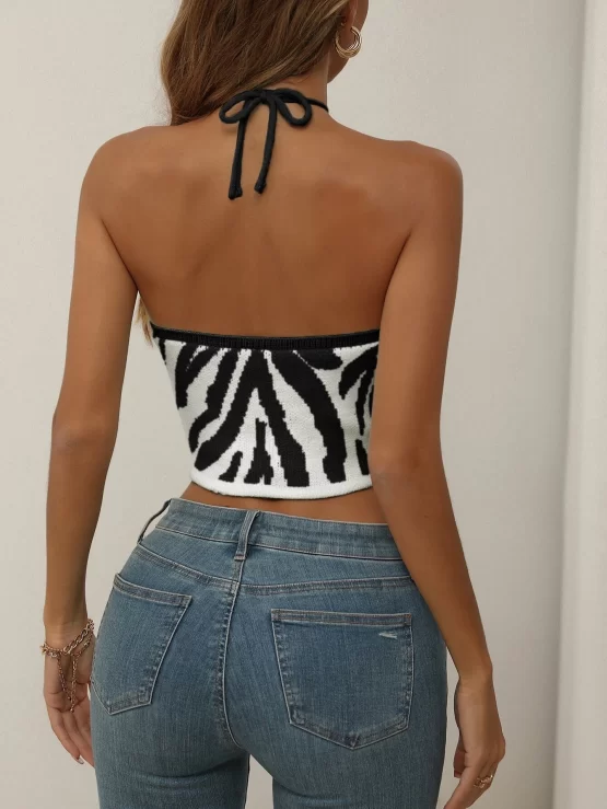 Graphic Pattern Criss Cross Backless Knit Halter Top - Image 5
