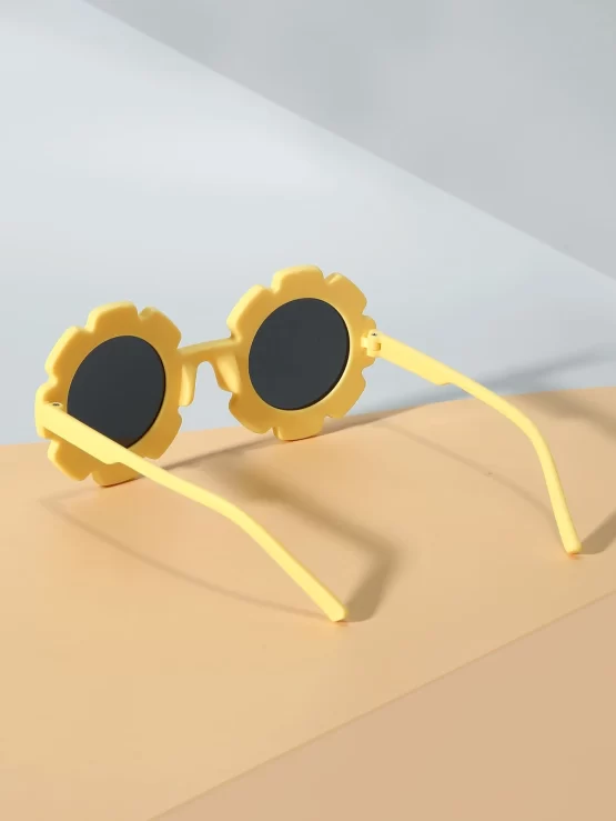 Toddler Kids Flower Frame Fashion Sunglasses - Image 2