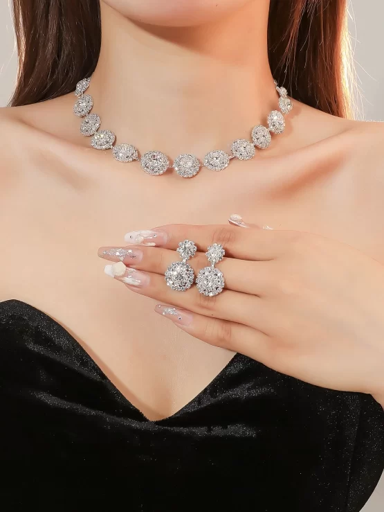 Three Pieces Rhinestone Decor Jewelry Set