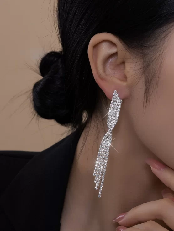 Rhinestone Glamorous Tassel Drop Earrings