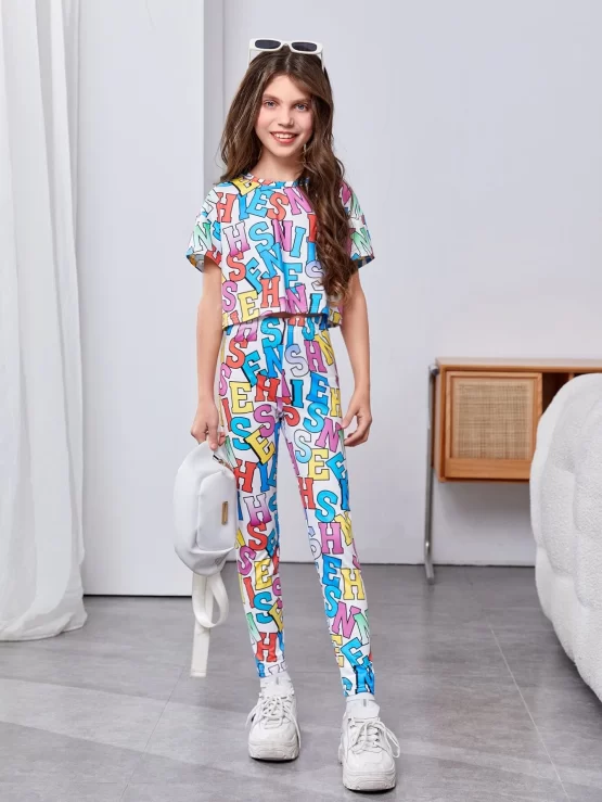 Girls Letter All Over Print Graphic Tee & Leggings