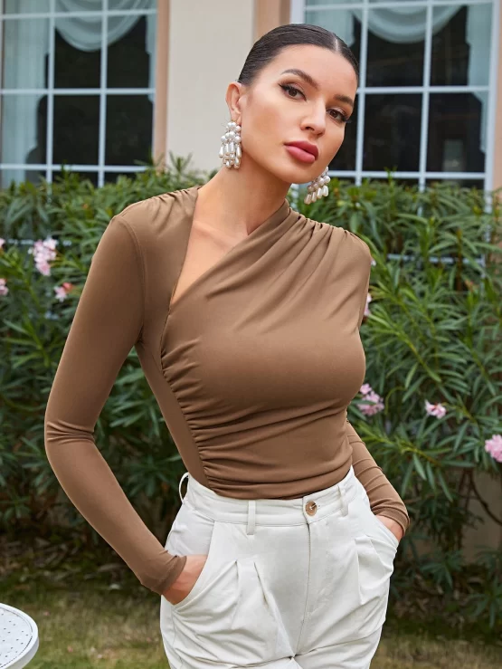 Asymmetrical Plain Casual Ruched Neck Tee - Image 3