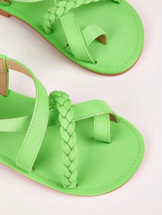 Girls Non Slip Braided Detail Criss Cross Thong Sandals, Fashionable Green Flat Decor Sandals - Image 3