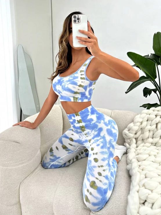 Sexy Seamless Multicolor Tie Dye Sports Set