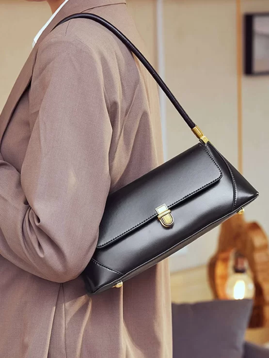 Minimalist Plain Elegant Flap Baguette Bag