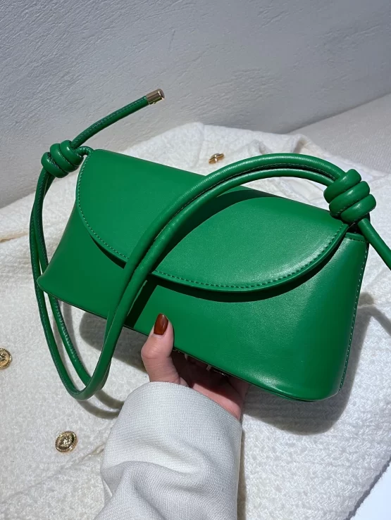 Minimalist Fashionable Flap Square Bag