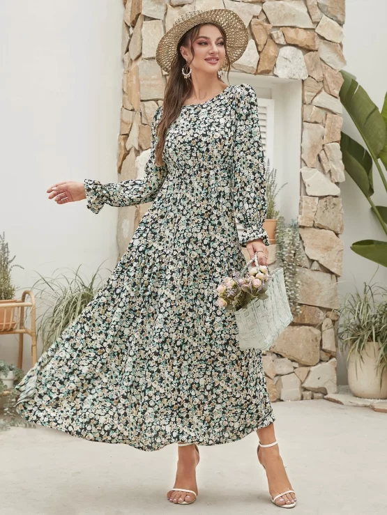 Mulvari Ditsy Floral Flounce Sleeve Dress