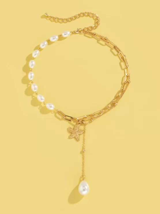 Fashionable Beaded Faux Pearls Charm Necklace - Image 3