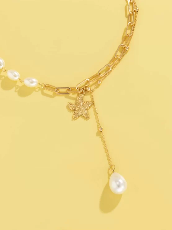 Fashionable Beaded Faux Pearls Charm Necklace - Image 2