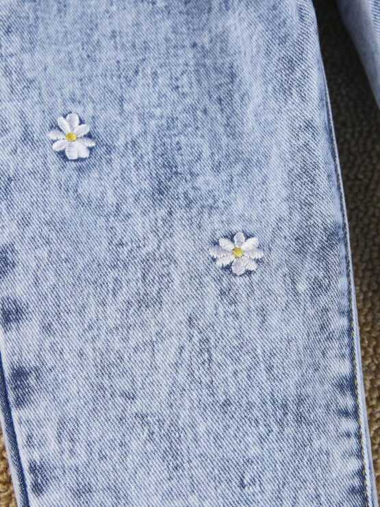 Toddler Girls Floral Embroidery Paperbag Waist Pocket Jeans - Image 3