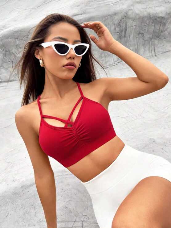 Criss Cross Cut Out Ruched Bust Sports Bra - Image 2
