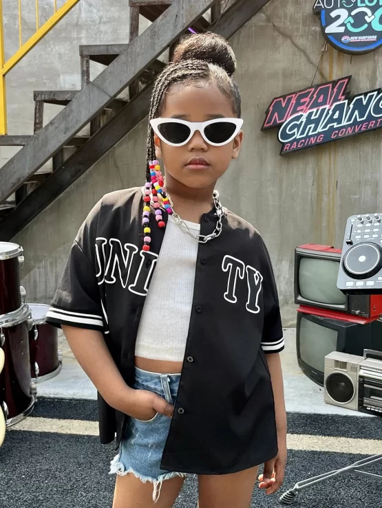 Girls Letter Graphic Striped Trim Drop Shoulder Baseball Collar Sleeve Shirt