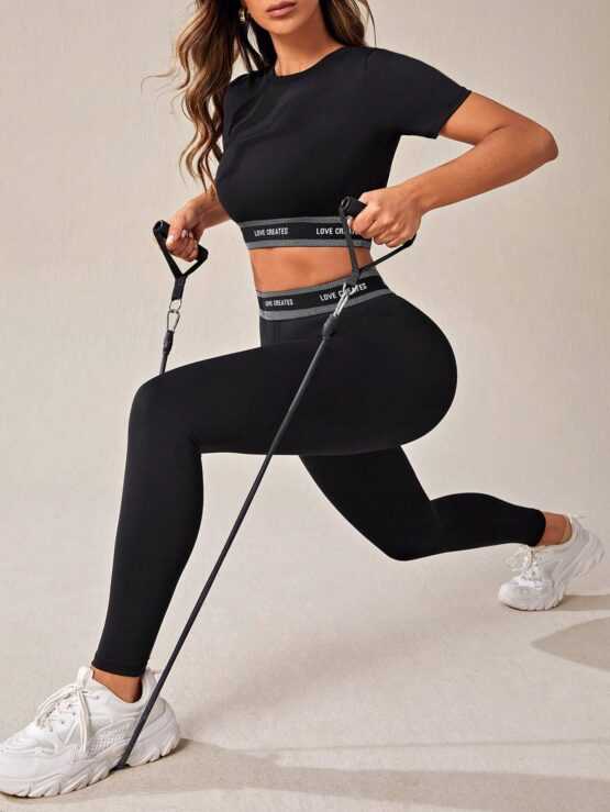 Letter Graphic Color Block Sports Tee & Leggings