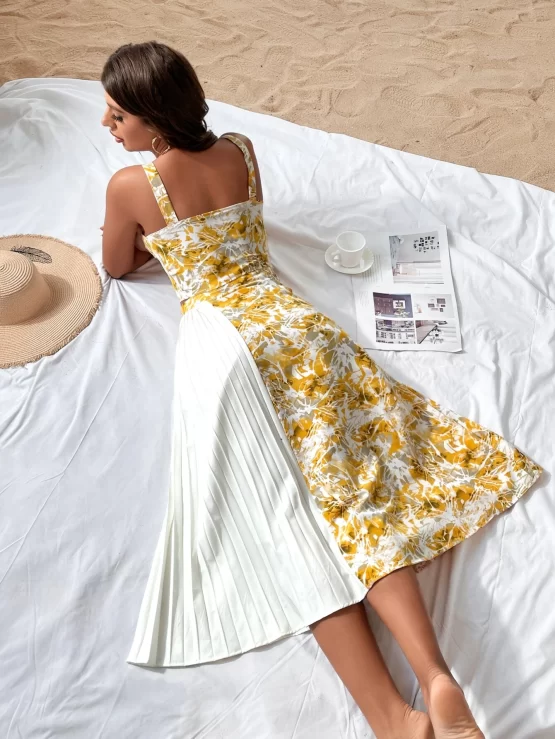 VCAY Graphic Print Cami Top & Pleated Skirt - Image 3