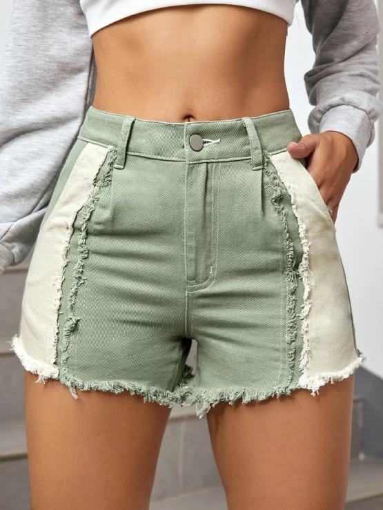 Color Block Button Pocket Raw Hem Denim Shorts