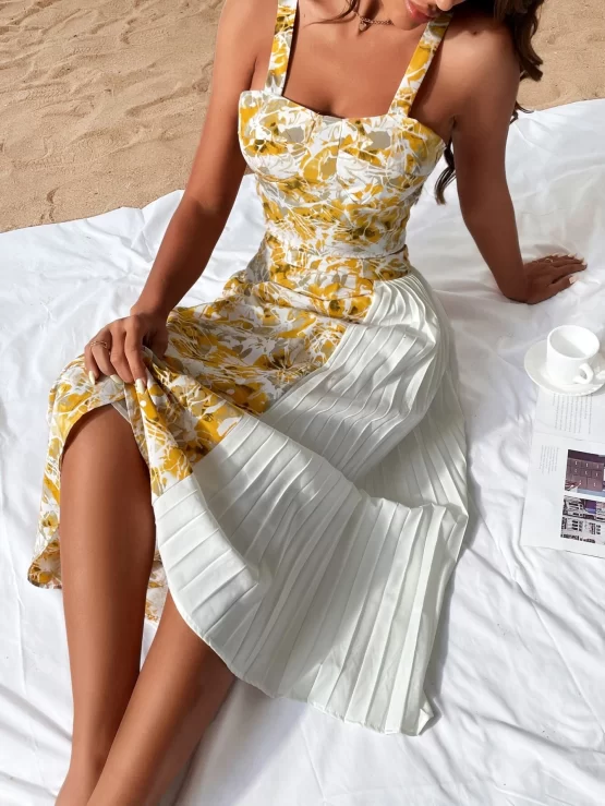 VCAY Graphic Print Cami Top & Pleated Skirt