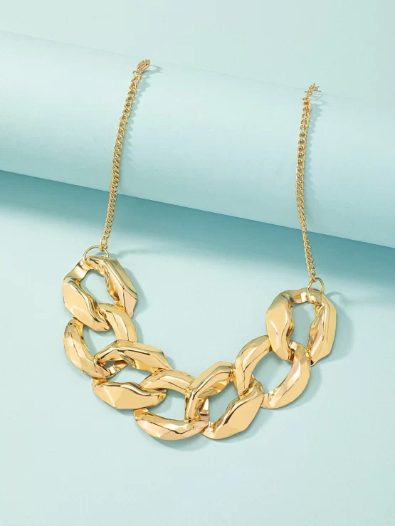 Fashionable Yellow Gold Minimalist Chain Necklace - Image 3