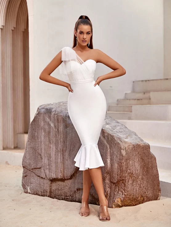 One Shoulder Mermaid Hem Bandage Cocktail Party Bodycon Dress - Image 3