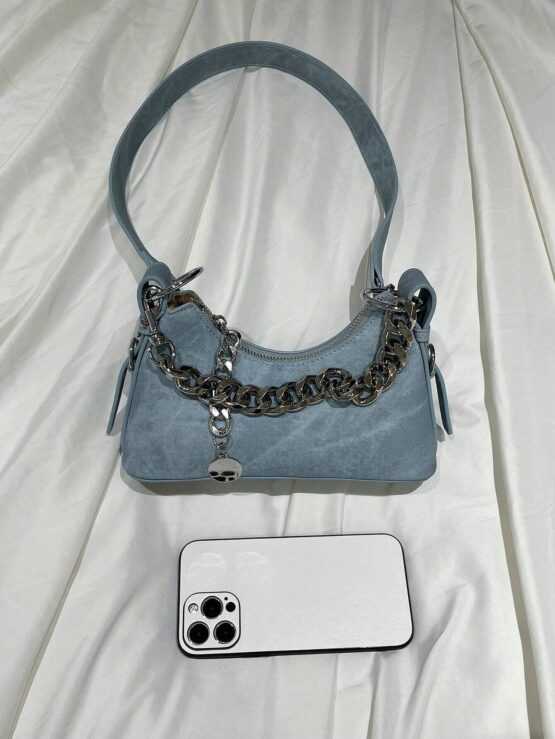 Fashionable Personalized Metal Chain Decoration Denim Fabric Design One Shoulder Bag - Image 3