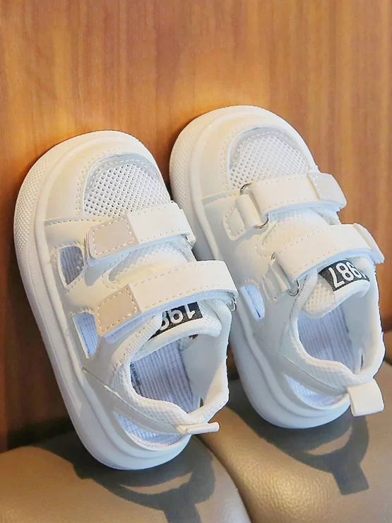 Girls Letter Graphic Hook-and-loop Fastener Sport Sandals - Image 3