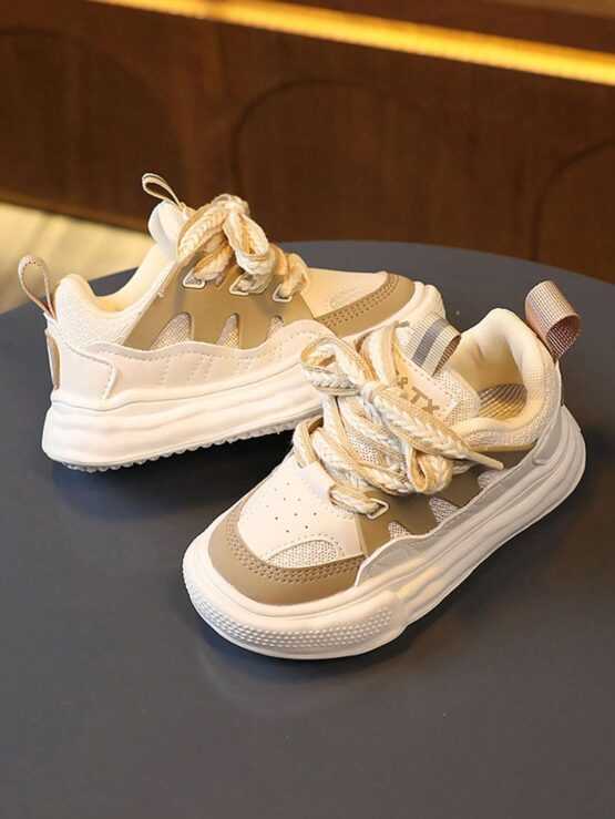 Boys Letter Patch Decor Lace Up Skate Shoes - Image 4
