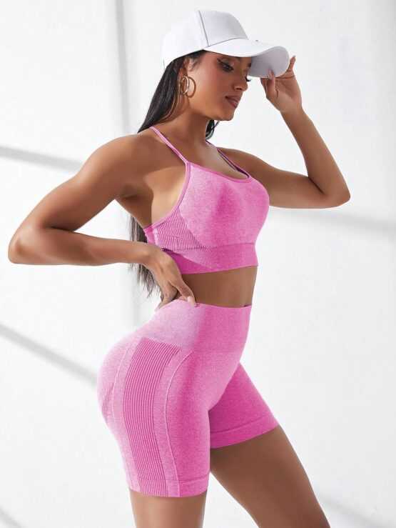 Studio Seamless Elastic Comfortable Sports Bra And Shorts Set