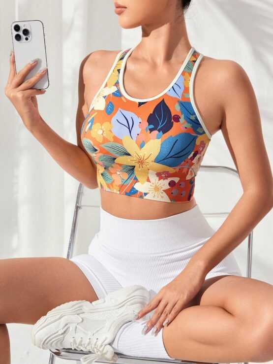 Women Floral Print Vest And Solid Color Shorts Slim Fit Sports Set